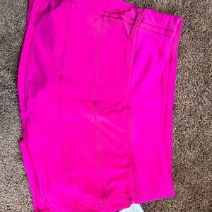 Lulu NWT pace rival skirt